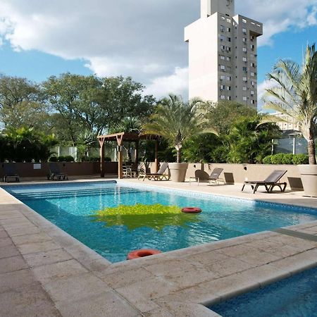 Wyndham Golden Foz Suites Foz do Iguaçu Exterior foto