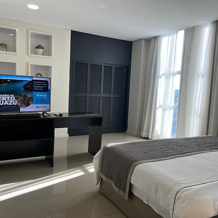Wyndham Golden Foz Suites Foz do Iguaçu Exterior foto