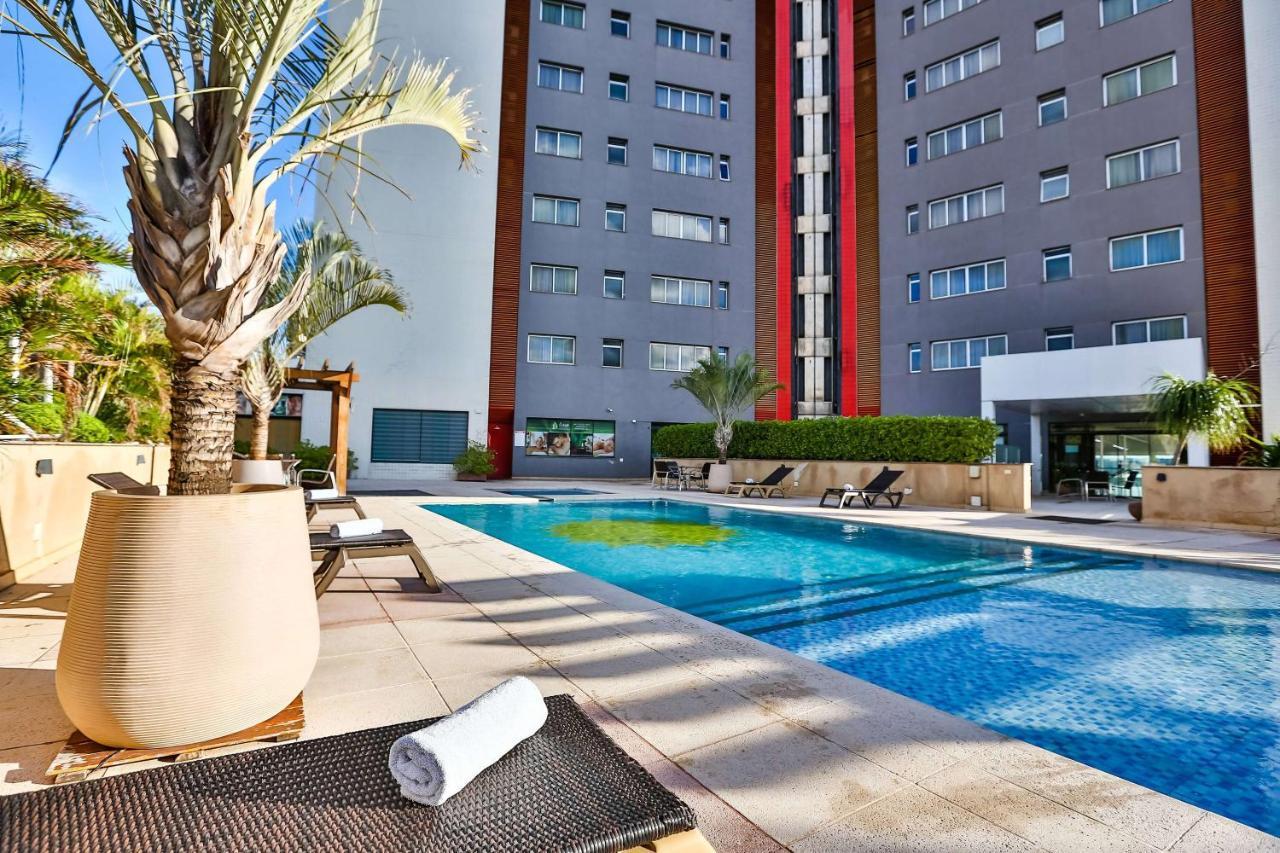 Wyndham Golden Foz Suites Foz do Iguaçu Exterior foto